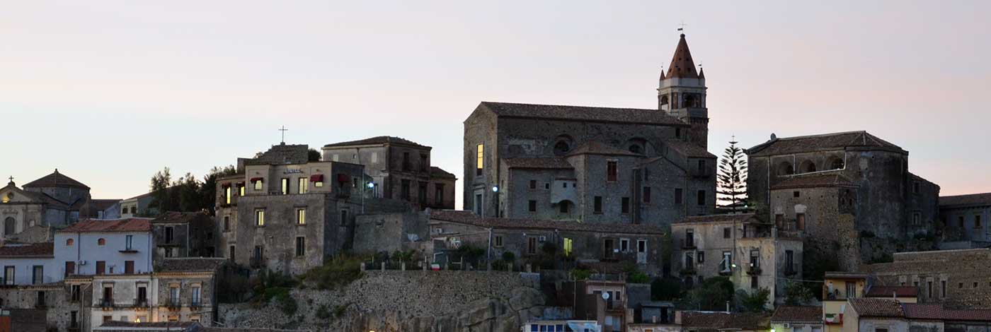 Chiesa Dei Santi Pietro E Paolo Castiglione Di Sicilia Parco